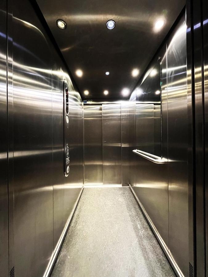 Apartment Jagielly ~ Self Check-in 24h ~ Parking & Lift
